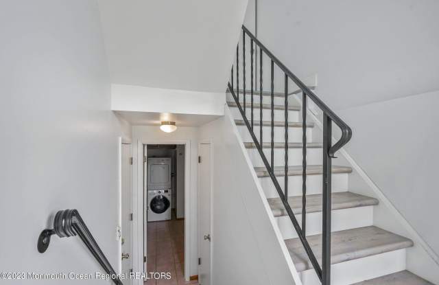 807 Beach Avenue Gallery 2