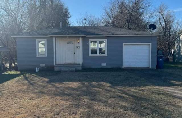 NEWLY REMOLDED 2 BED HOME LOCATED OFF OF GRAND Ready for move in!!! photos photos