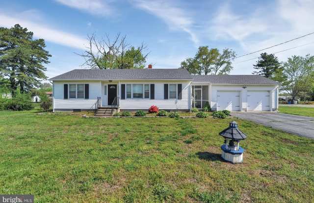3088 FORREST AVENUE photos photos
