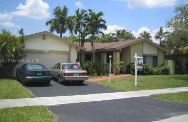 13331 SW 102 ST photos photos