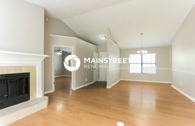 1330 Westlawn Drive Gallery 3
