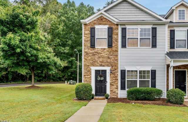 619 Laurens Way photos photos