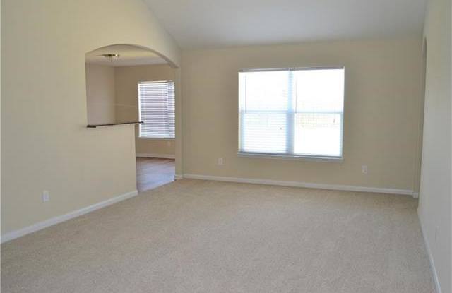 2037 Fairview Drive Gallery 3