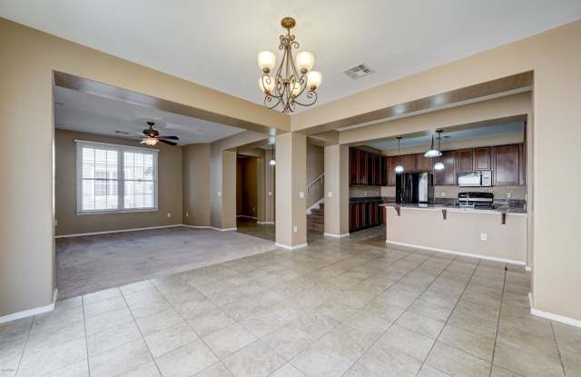 859 S HUISH Drive Gallery 4