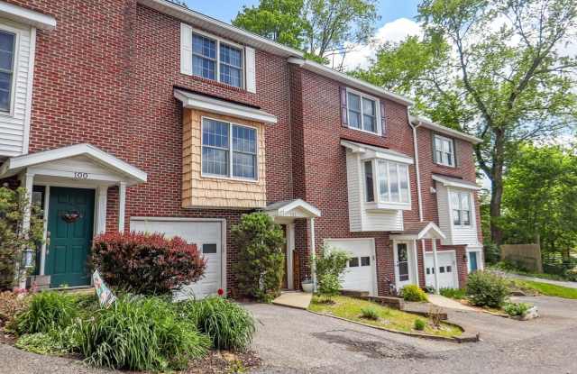 101 Stilwell Drive photos photos