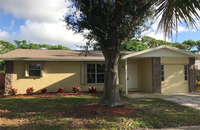 430 Count St - 430 Count Street, Melbourne, FL 32901