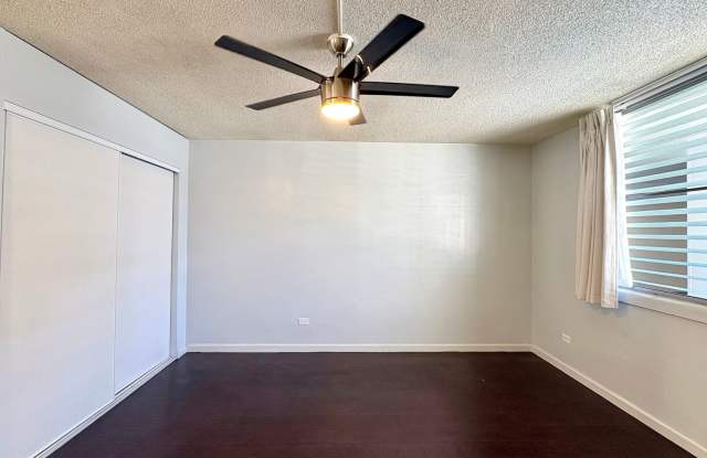 Available Now! 1BD / 1BA with 1 Covered & Assigned Parking Stall on Rycroft Street!! photos photos