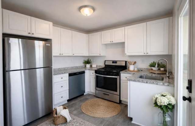 1488 E Forrest Avenue photos photos