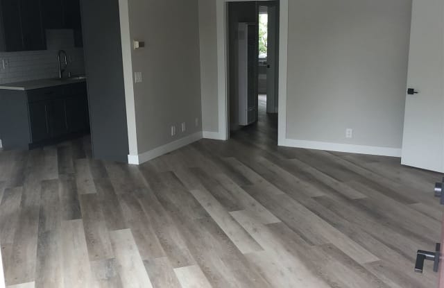 1866 Rodney Dr Apt 5 - 1866 Rodney Drive, Los Angeles, CA 90027