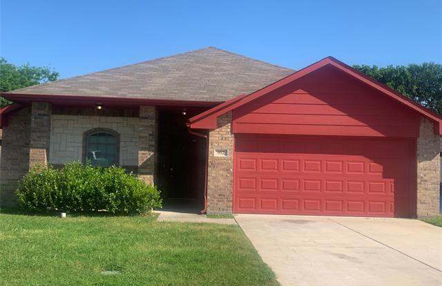 952 Haley Drive - 952 Halley Drive, Dallas, TX 75253
