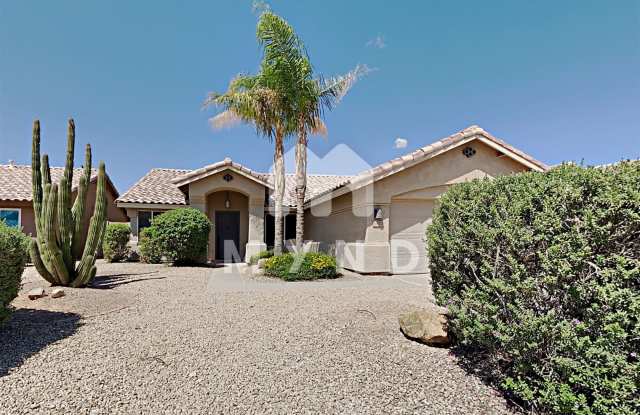 86 W Shamrock St - 86 West Shamrock Street, Gilbert, AZ 85233