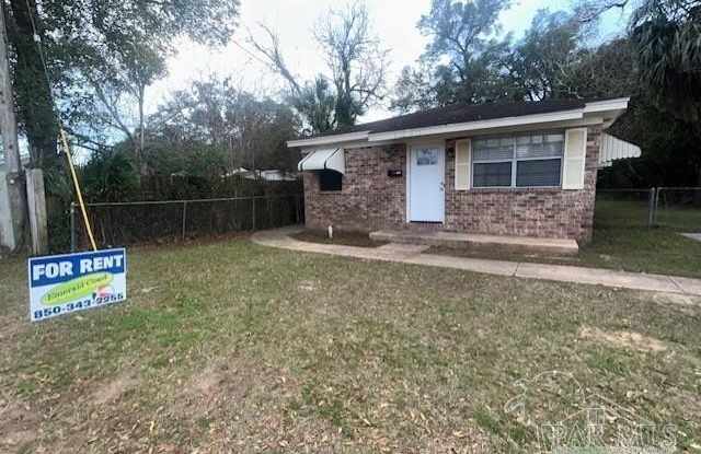 1105 W Strong St photos photos