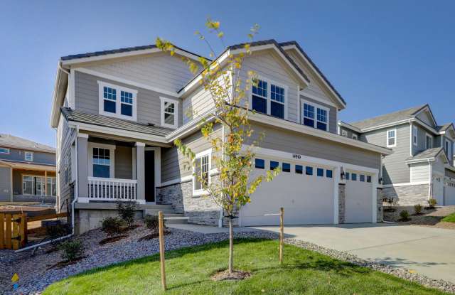 Meridian International 5 Bedroom 4 Bath Home (Available Immediately) photos photos