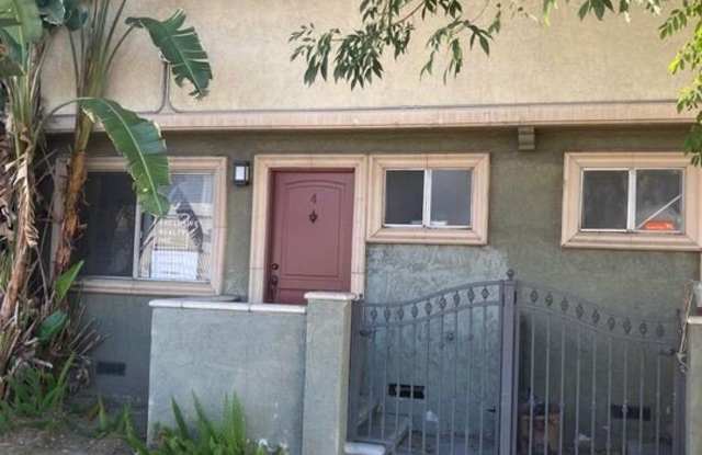 20258 Cohasset St photos photos