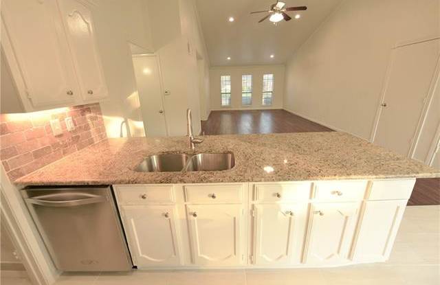1315 Timberview Drive Gallery 3