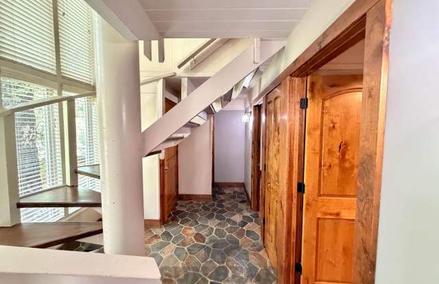Adorable 2 Bedroom Condo in Incline Crest Complex photos photos