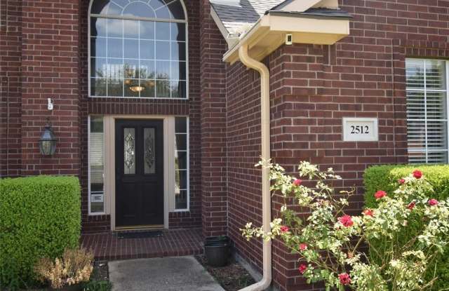 2512 Trailwest Lane Gallery 2