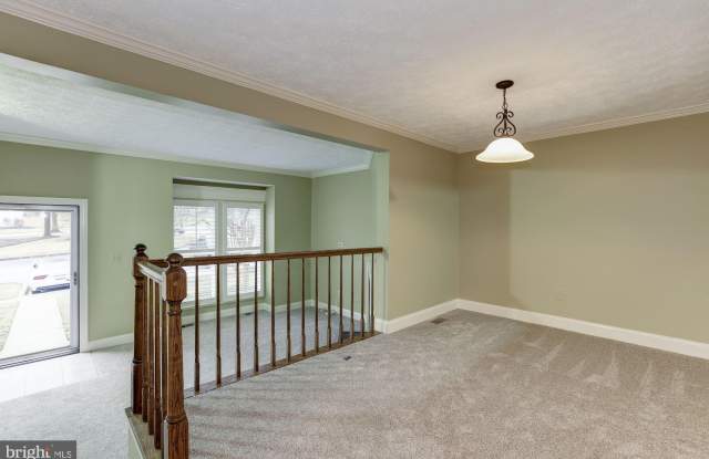 7118 EDEN BROOK DRIVE Gallery 4