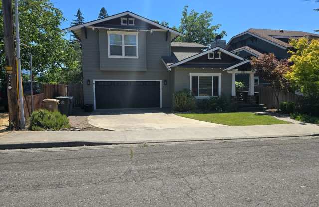3 bed 2.5 bath Home for Rent in Grants Pass photos photos
