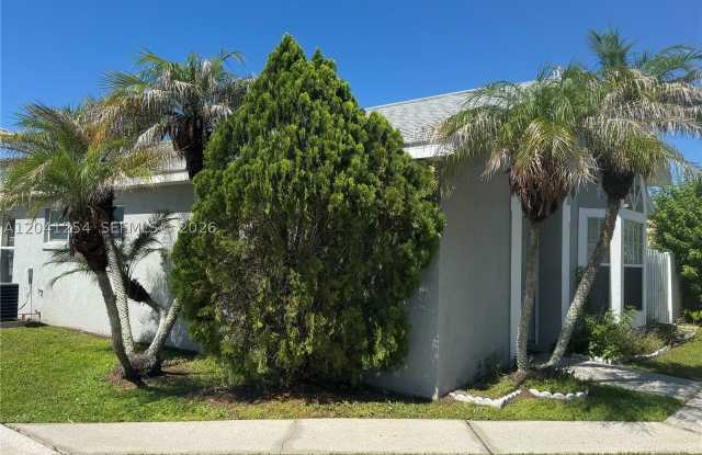 2399 Harbor Town Drive Gallery 2