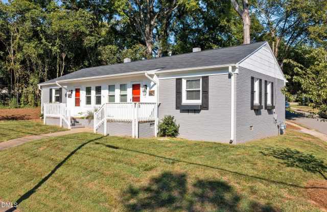 100 W Roanoke Park Drive photos photos