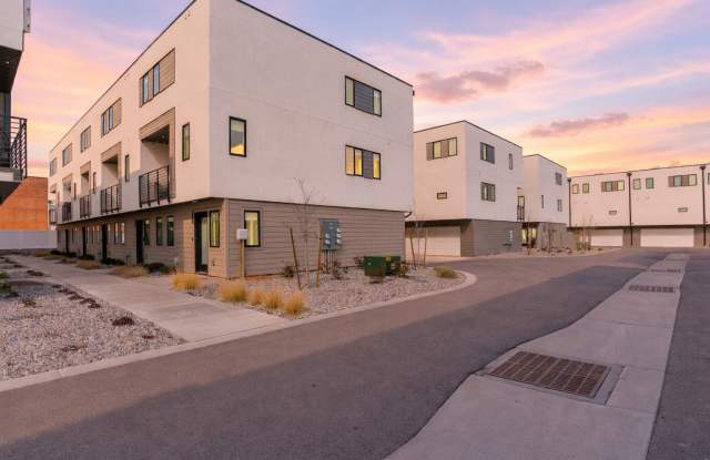 1590 S 900 W unit: 1101 photos photos