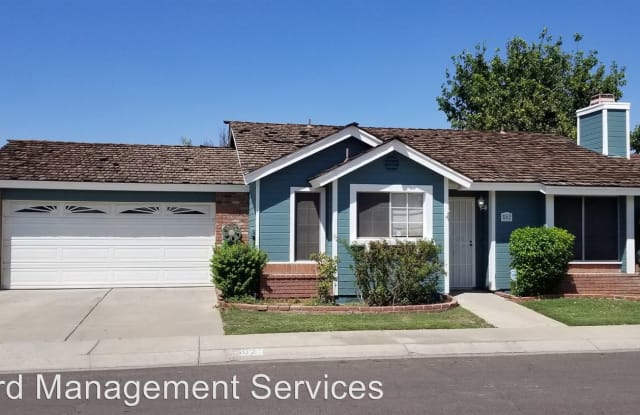 502 E. Hartford Ave - 502 East Hartford Avenue, Phoenix, AZ 85022