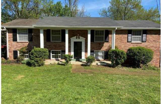 Very large four bedroom Brick two-story in Englewood - 631 Stanvid Drive, Nashville, TN 37216