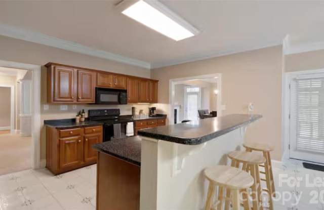 2804 Wingfield Place Gallery 4