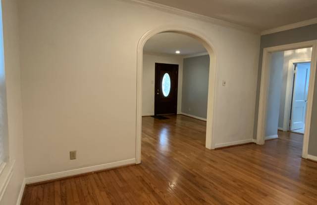 1706 Ridgewood Street Gallery 2