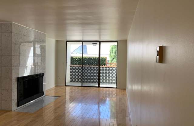 Rare Oppotunity: Freshly Remodeled 4-Bdrm/2-Ba Condo at 11th  Arizona in Santa Monica photos photos