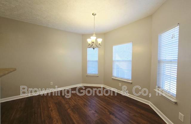 204 Sundown Drive Gallery 4