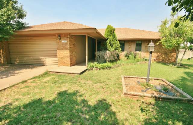 3 Bed 2 Bath Home in Zia School District! photos photos