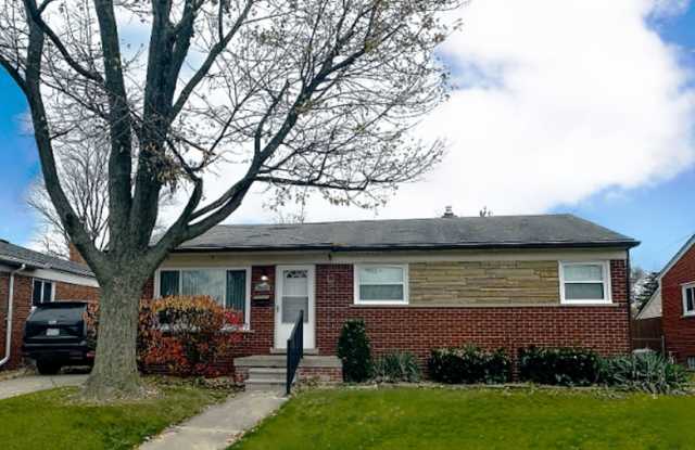 29622 Sherry Ave - 29622 Sherry Avenue, Madison Heights, MI 48071