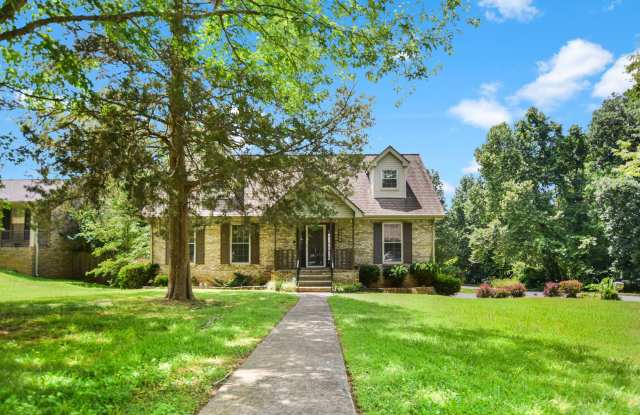 Pet Friendly Three Bedroom! photos photos