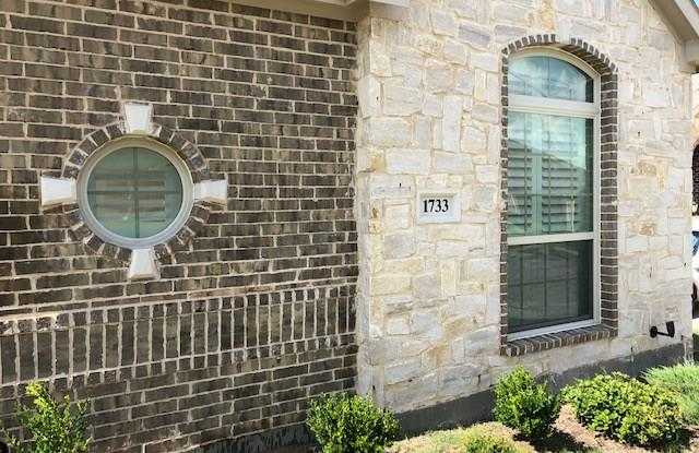 1733 River Run Drive Gallery 2