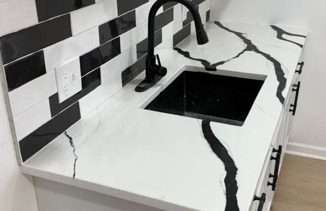 1447 W 101st St - 1447 West 101st Street, Cleveland, OH 44102