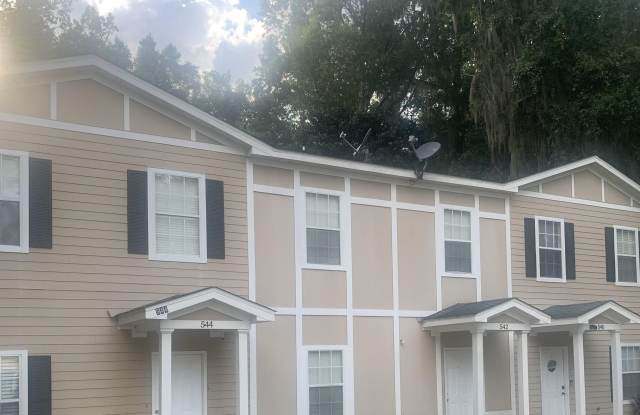 542 Collinsford Road - 542 Collinsford Road, Tallahassee, FL 32301