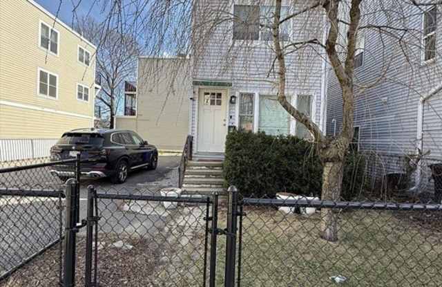850 Dorchester Ave photos photos