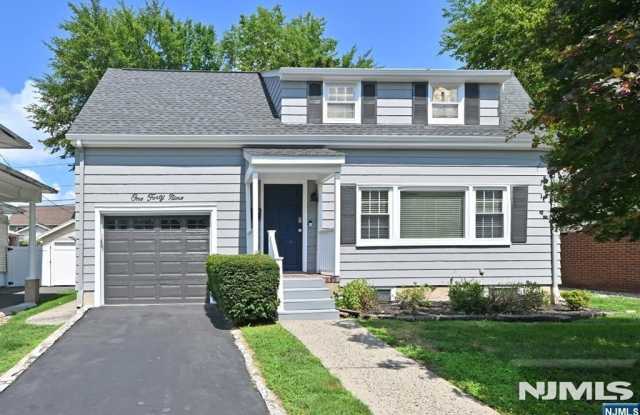 149 Seton Place Gallery 1
