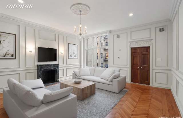 128 East 70th Street Gallery 3