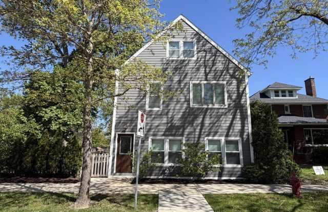 1428 Wilmette Avenue photos photos
