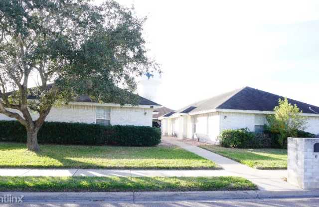 909 Lexington Circle Two - 909 Lexington Circle, Edinburg, TX 78539