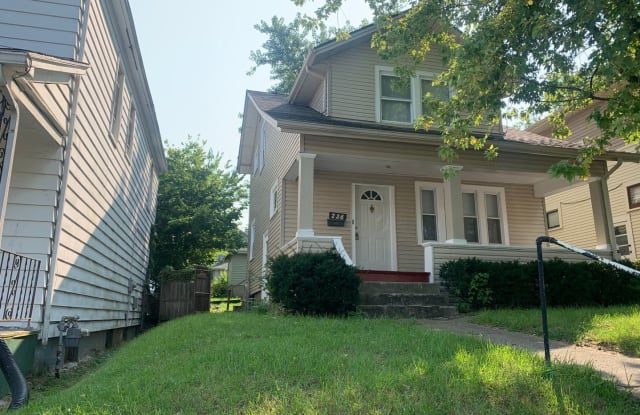 236 ILLINOIS Gallery 2