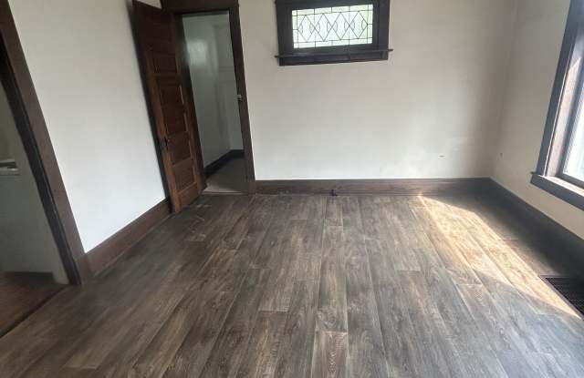 2 Elm Street - Apt 1 photos photos