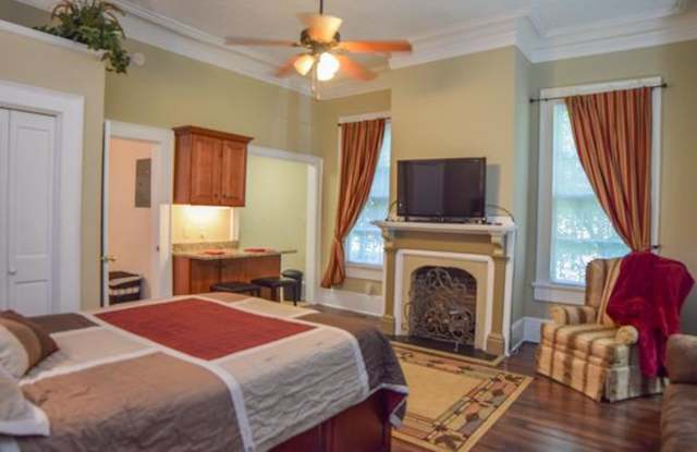 105 Florence Street SW - 105 Florence St SW, Aiken, SC 29801