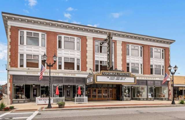 609 Main Street - 202 photos photos