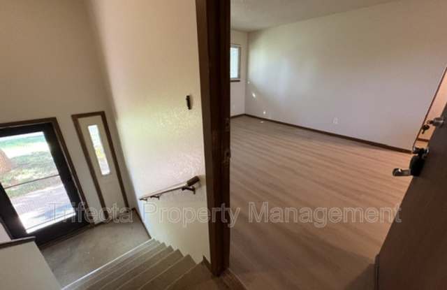 4957 Basswood Drive Gallery 2