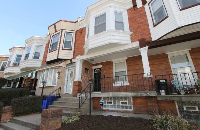 124 W Pomona St (3BD) photos photos