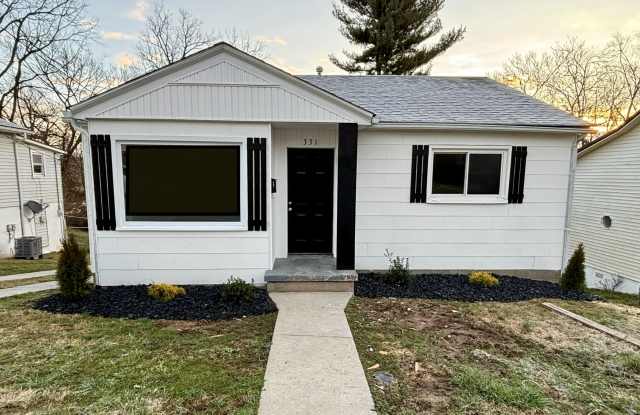331 North Maple Street photos photos